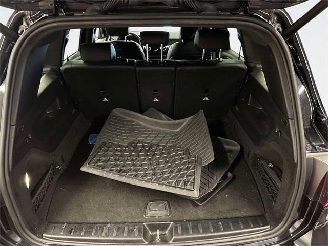 used 2021 Mercedes-Benz GLB 250 car, priced at $27,271