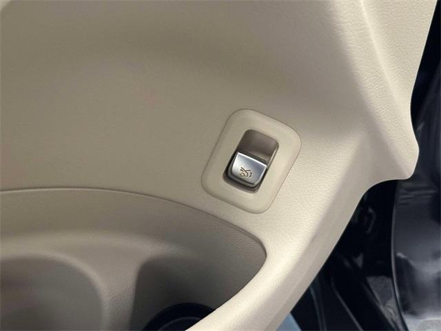 used 2022 Mercedes-Benz GLC 300 car, priced at $32,092