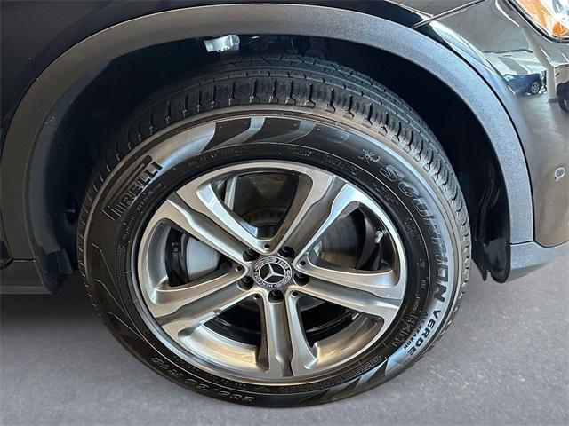 used 2022 Mercedes-Benz GLC 300 car, priced at $32,092