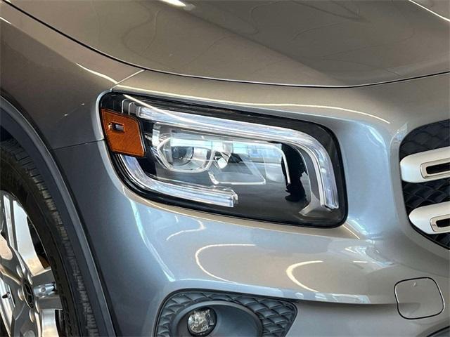 used 2021 Mercedes-Benz GLB 250 car, priced at $27,525