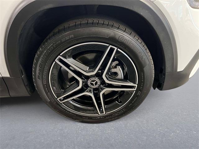 used 2022 Mercedes-Benz GLB 250 car, priced at $32,661