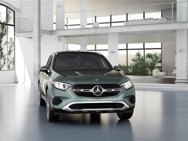 new 2025 Mercedes-Benz GLC 300 car, priced at $58,415