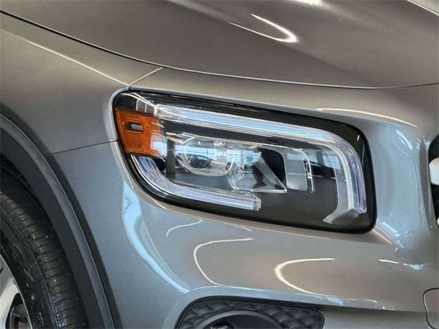 used 2021 Mercedes-Benz GLB 250 car, priced at $28,483