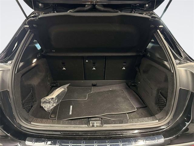 used 2022 Mercedes-Benz GLA 250 car, priced at $32,720