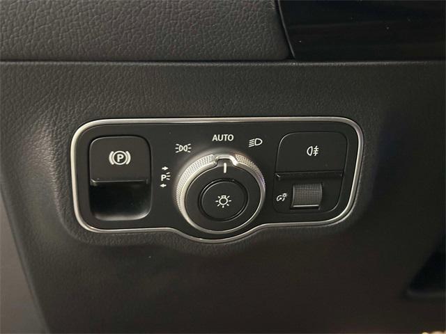 used 2022 Mercedes-Benz GLA 250 car, priced at $32,720