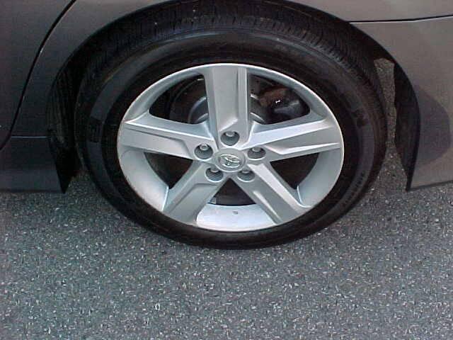 used 2014 Toyota Camry car, priced at $12,499