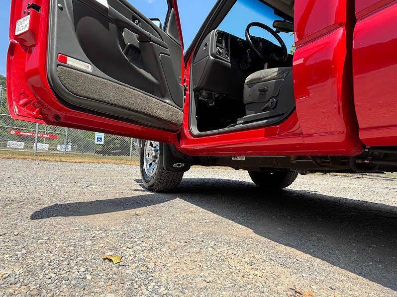 used 2005 Chevrolet Silverado 1500 car, priced at $37,999