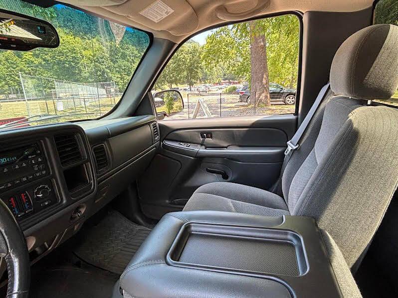 used 2005 Chevrolet Silverado 1500 car, priced at $37,999