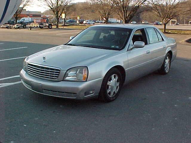 used 2005 Cadillac DeVille car, priced at $7,199