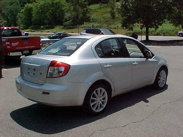 used 2011 Suzuki SX4 car, priced at $6,599