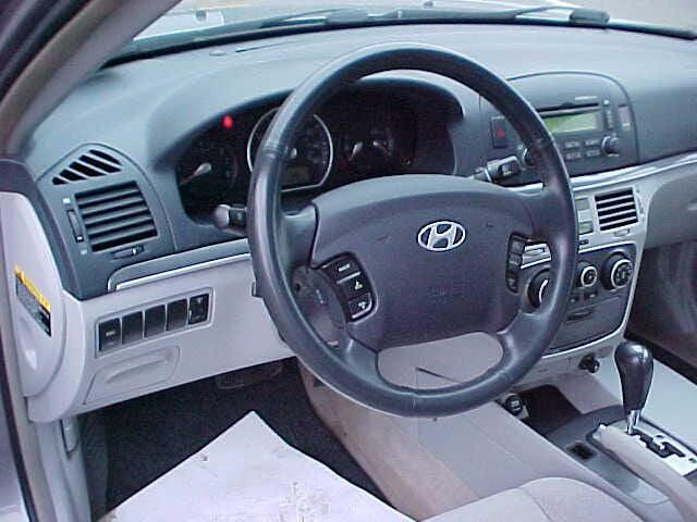 used 2007 Hyundai Sonata car, priced at $10,999