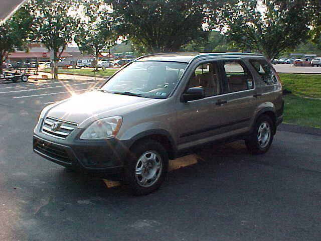 used 2005 Honda CR-V car, priced at $7,599