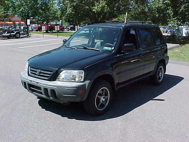 used 2000 Honda CR-V car, priced at $9,999