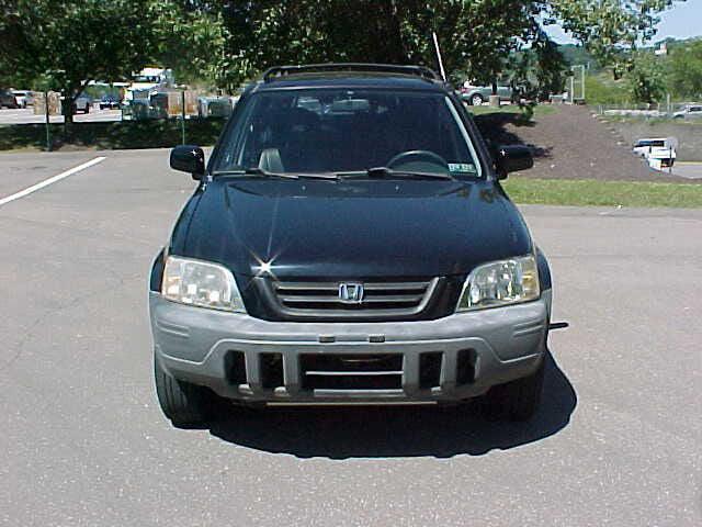 used 2000 Honda CR-V car, priced at $9,999