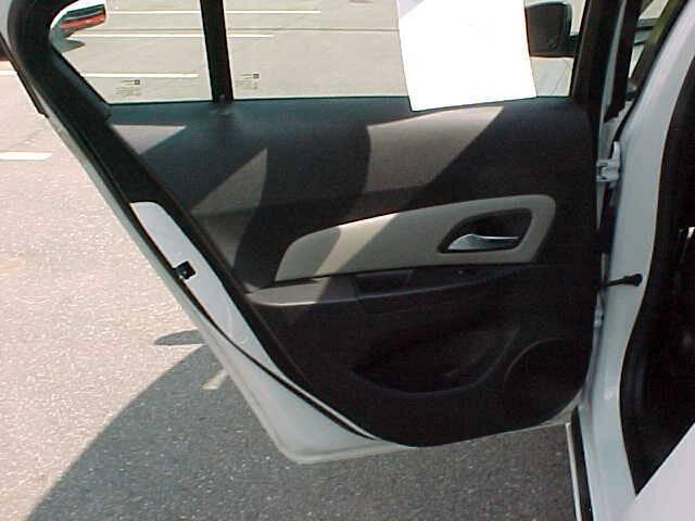 used 2013 Chevrolet Cruze car, priced at $9,999