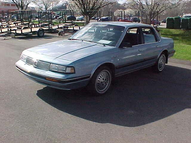 used 1991 Oldsmobile Cutlass Ciera car, priced at $8,999