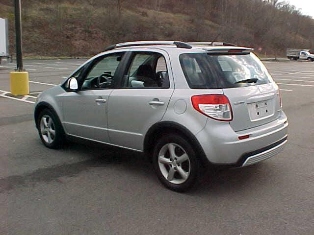 used 2009 Suzuki SX4 car, priced at $7,999