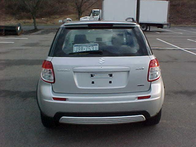 used 2009 Suzuki SX4 car, priced at $7,999