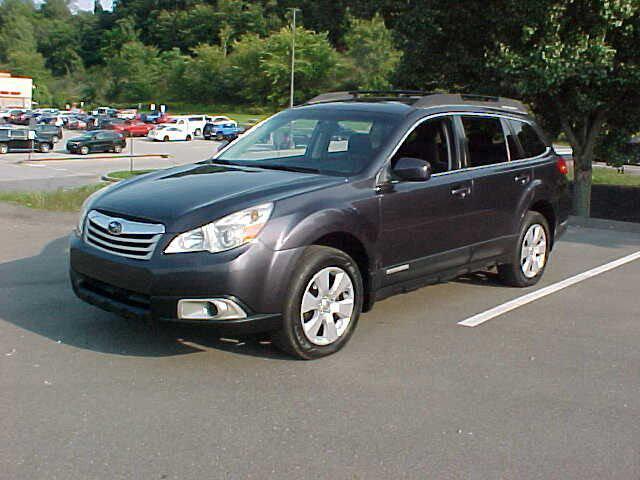 used 2011 Subaru Outback car, priced at $9,999