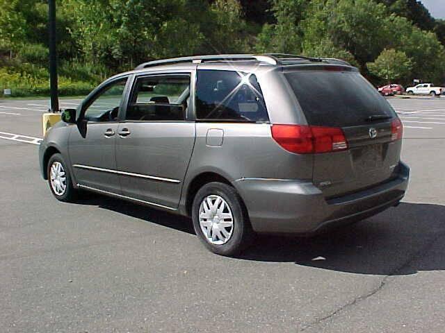 used 2004 Toyota Sienna car, priced at $9,499