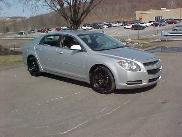 used 2009 Chevrolet Malibu car, priced at $6,199