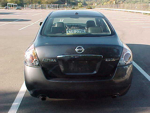 used 2009 Nissan Altima car, priced at $7,499