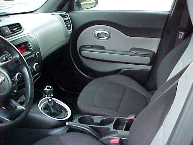 used 2015 Kia Soul car, priced at $5,999