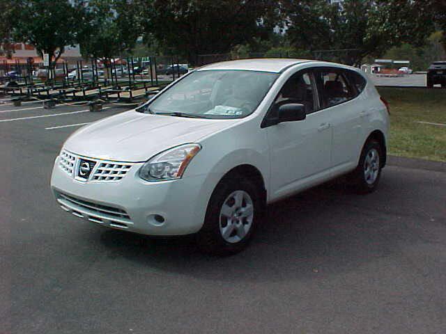 used 2009 Nissan Rogue car, priced at $8,599