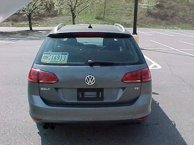 used 2015 Volkswagen Golf SportWagen car, priced at $9,999