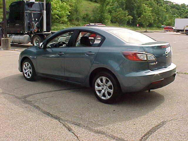 used 2010 Mazda Mazda3 car, priced at $7,999