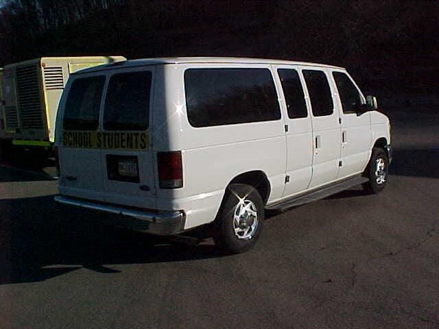 used 2008 Ford E150 car, priced at $10,999