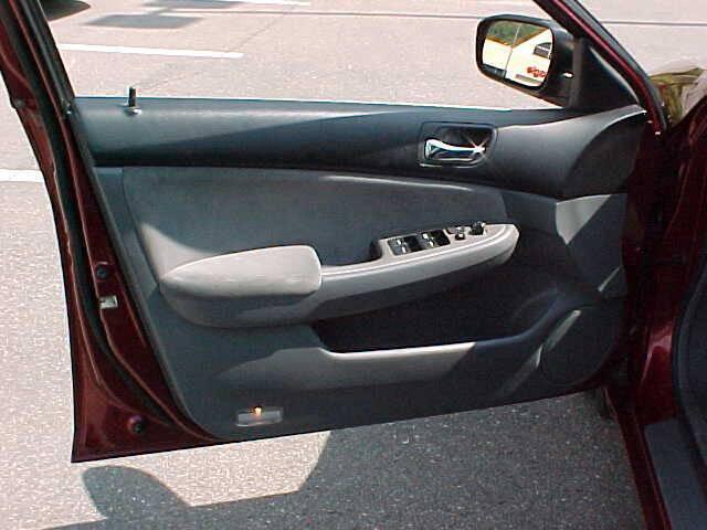used 2006 Honda Accord car, priced at $8,599