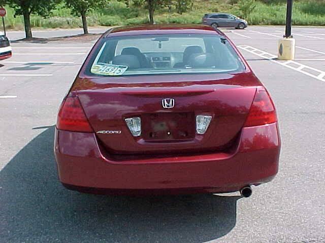 used 2006 Honda Accord car, priced at $8,599