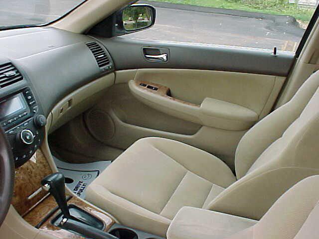 used 2004 Honda Accord car, priced at $7,599