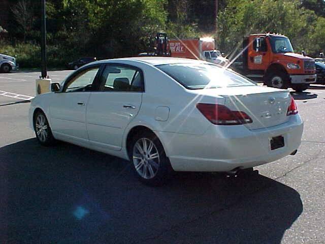 used 2008 Toyota Avalon car, priced at $7,199
