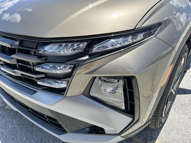 new 2025 Hyundai TUCSON Hybrid car, priced at $36,040