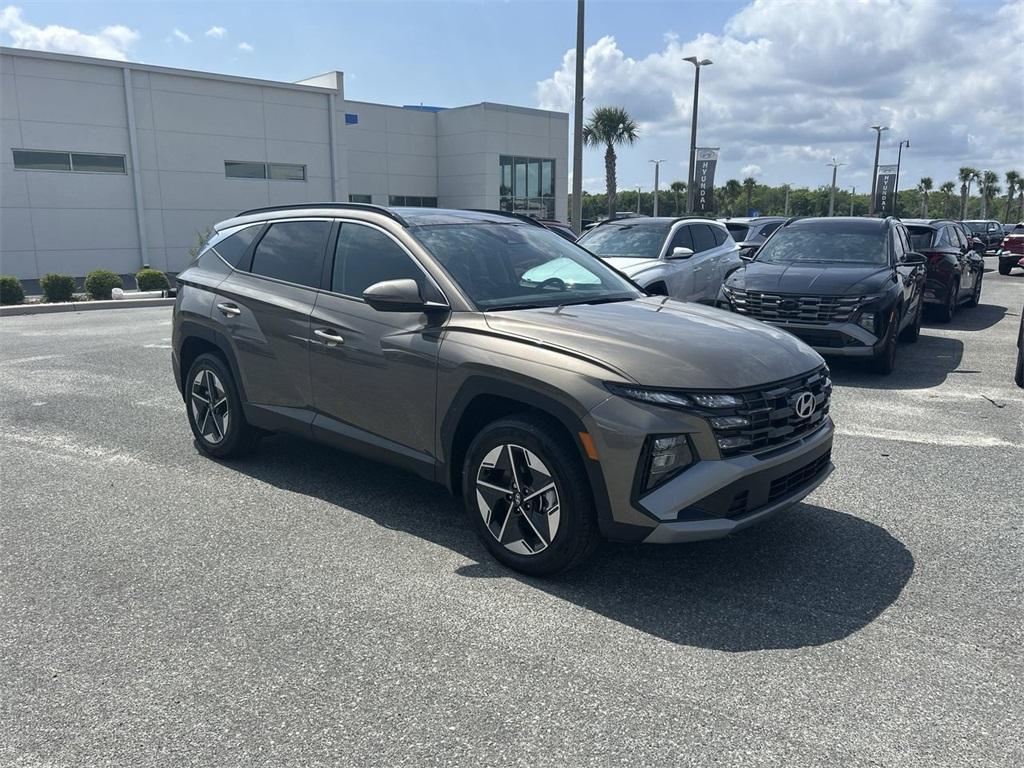 new 2025 Hyundai TUCSON Hybrid car, priced at $36,040