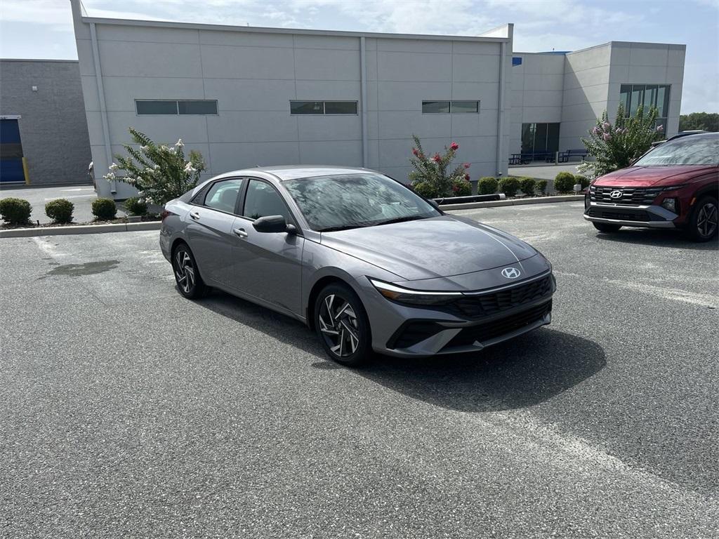 new 2025 Hyundai Elantra car, priced at $23,023