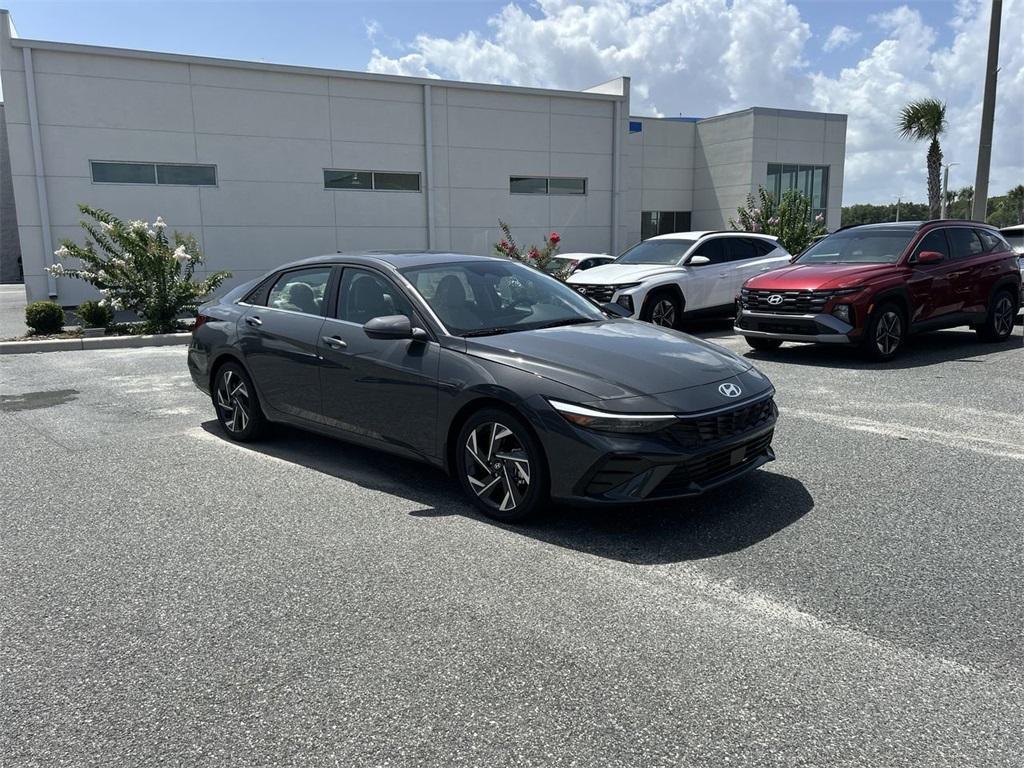 new 2025 Hyundai Elantra car, priced at $26,459