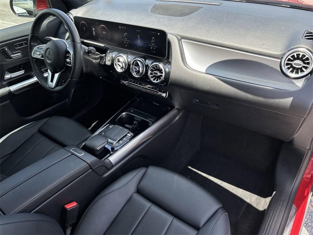 used 2021 Mercedes-Benz GLA 250 car, priced at $24,890