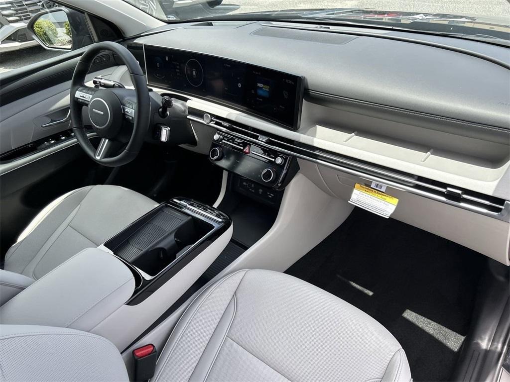 new 2025 Hyundai Tucson car, priced at $37,425