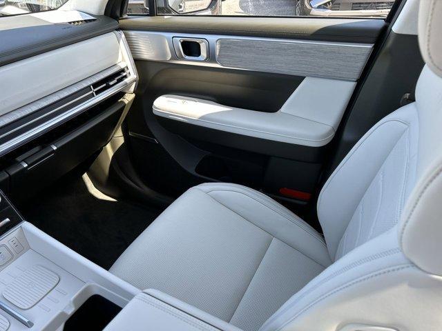 new 2025 Hyundai SANTA FE HEV car, priced at $48,085