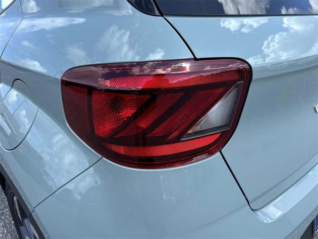 new 2025 Hyundai Venue car, priced at $23,056