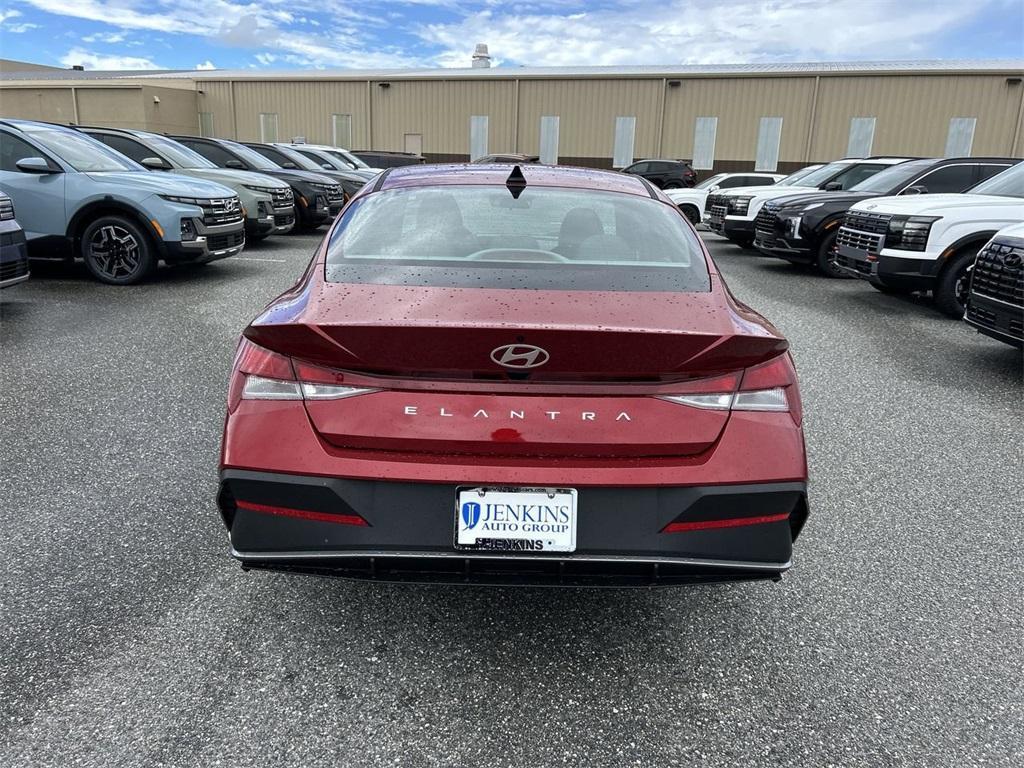 new 2025 Hyundai Elantra car, priced at $22,404