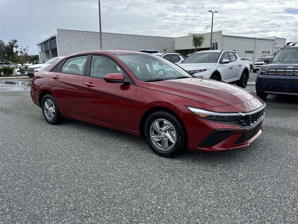 new 2025 Hyundai Elantra car, priced at $22,404