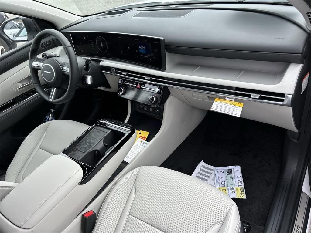 new 2026 Hyundai TUCSON Hybrid car, priced at $41,775