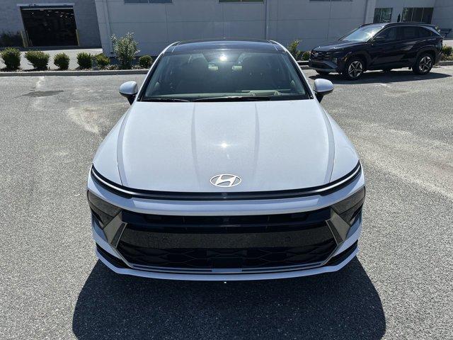 new 2025 Hyundai Sonata Hybrid car, priced at $38,327
