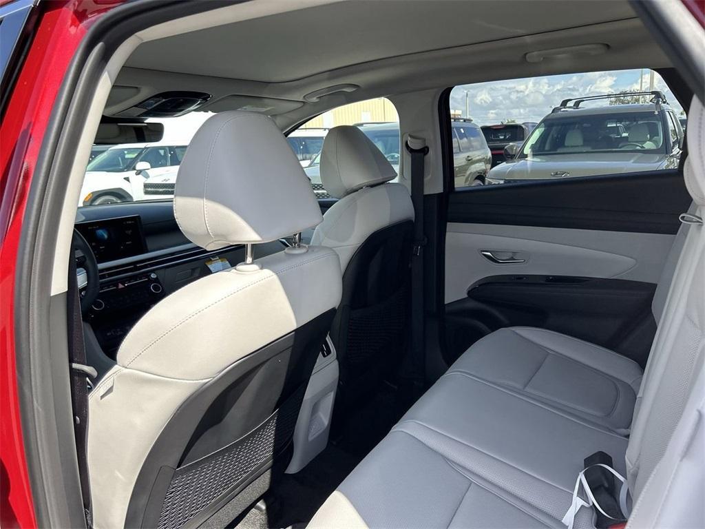 new 2025 Hyundai TUCSON Hybrid car, priced at $40,554