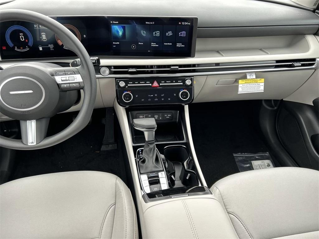 new 2025 Hyundai Tucson car, priced at $30,655