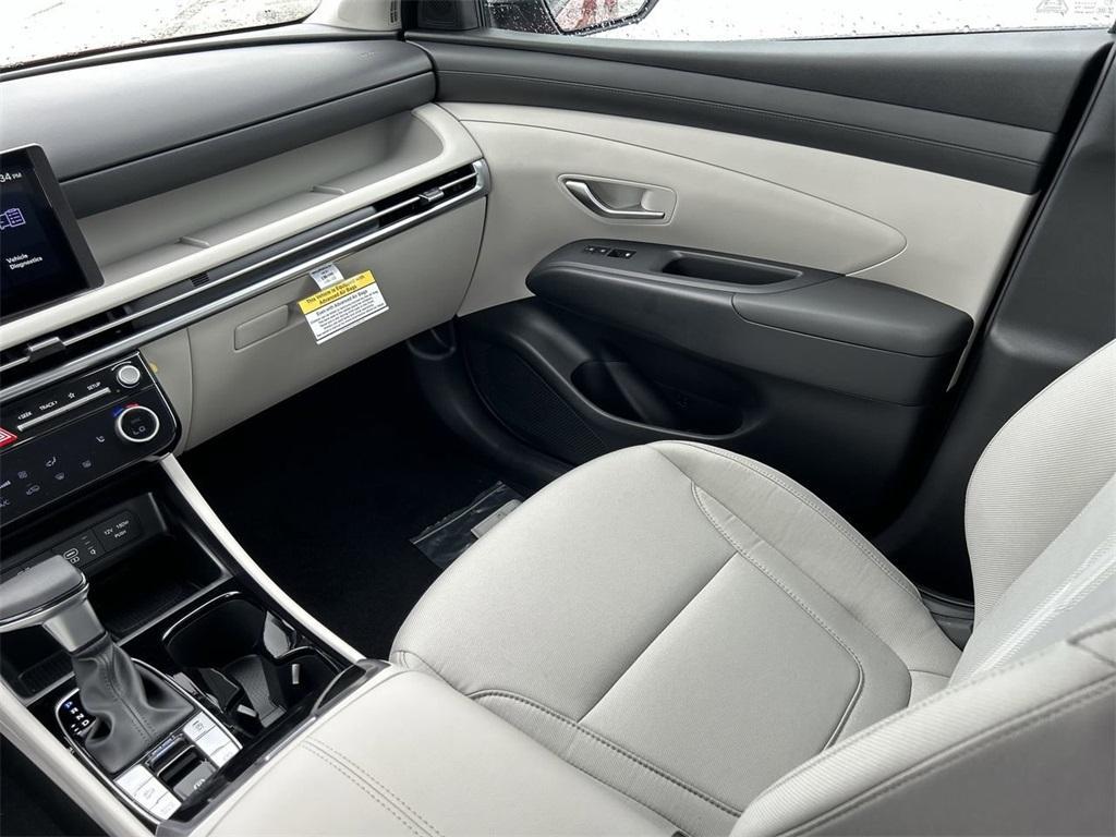 new 2025 Hyundai Tucson car, priced at $30,655